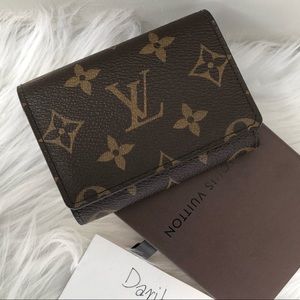 Authentic ✅ Louis Vuitton Card Holder